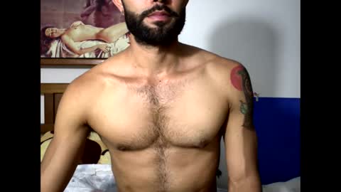 hideonbush online show from December 2025 03:26:02 AM