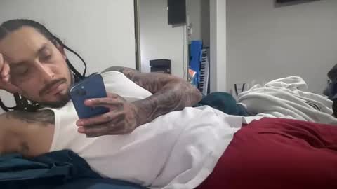 hihello400 online show from November 2025 11:07:02 PM