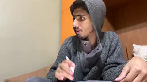 Snapshot of hihi9697 chatting on January 2025 03:18:02 PM hihi9697 online show from January 2025 03:18:02 PM