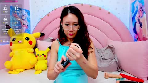 Snapshot of hikori_ chatting on February 2025 01:34:01 AM Hikori online show from February 2025 01:34:01 AM