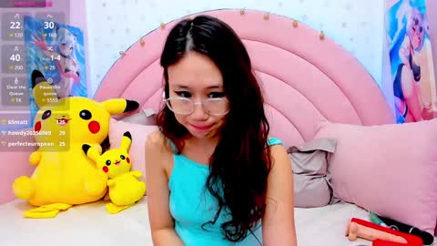 Snapshot of hikori_ chatting on February 2025 04:35:02 AM Hikori online show from February 2025 04:35:02 AM