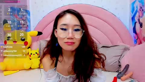 Snapshot of hikori_ chatting on February 2025 07:45:01 AM Hikori online show from February 2025 07:45:01 AM