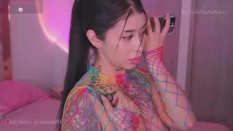 Snapshot of hilary_jones_22 chatting on July 2026 11:18:02 PM LUNA new account FOLLOW ME online show from July 2026 11:18:02 PM