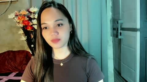 Snapshot of hilarymolly chatting on July 2026 08:35:01 PM hilarymolly online show from July 2026 08:35:01 PM