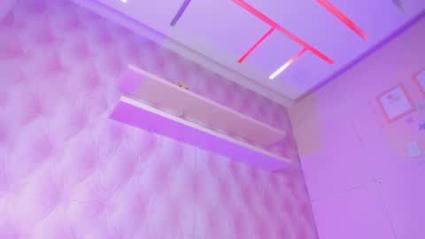  Hillary  online show from February 2025 08:06:02 AM