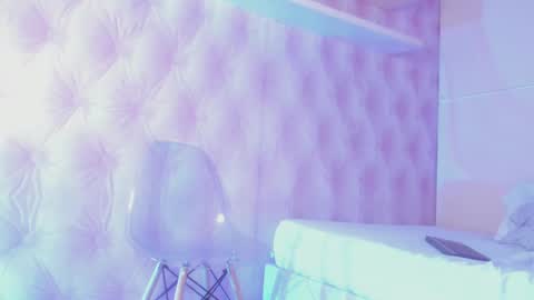  Hillary  online show from March 2025 04:08:02 AM