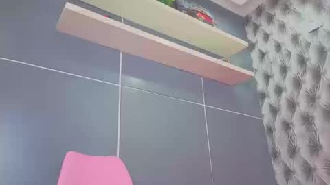  Hillary  online show from February 2026 08:27:02 PM