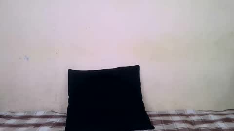 Snapshot of himani_ chatting on February 2026 01:57:02 AM Himani online show from February 2026 01:57:02 AM