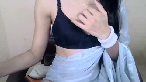 Snapshot of himani_ chatting on March 2026 01:56:01 AM Himani online show from March 2026 01:56:01 AM