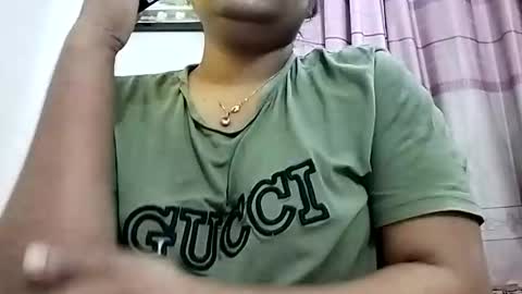 himuhimu22 online show from January 2026 03:27:01 PM