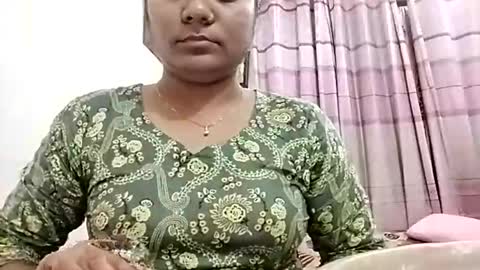 himuhimu22 online show from February 2026 03:21:01 PM