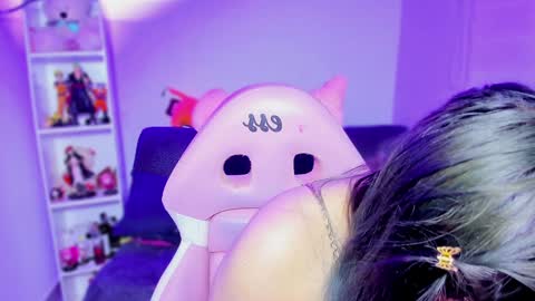 Snapshot of hinata1_chan chatting on January 2025 12:12:02 AM Hinata online show from January 2025 12:12:02 AM