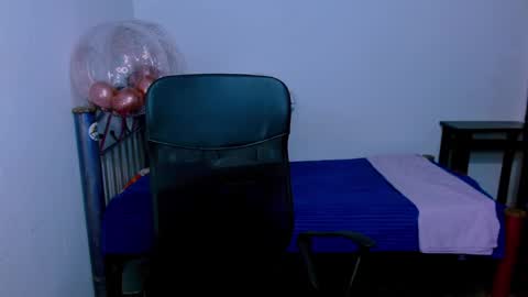      0600AM-1100AM - online show from December 2025 05:13:01 AM