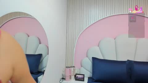 hinata_dolly online show from November 2025 11:10:01 AM