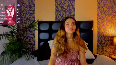 Snapshot of hinata_itachi chatting on March 2025 09:18:02 PM FANE AND DAVID online show from March 2025 09:18:02 PM