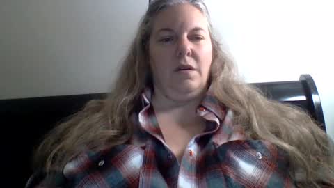 Snapshot of hippysnewhere chatting on July 2026 08:43:01 AM hippysnewhere online show from July 2026 08:43:01 AM