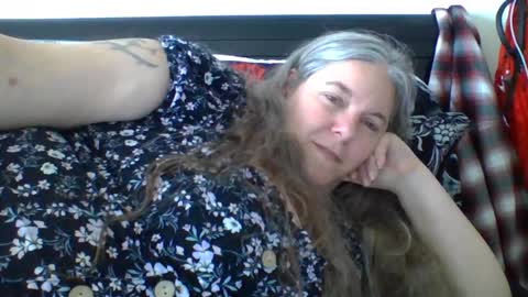 Snapshot of hippysnewhere chatting on July 2026 09:35:01 PM hippysnewhere online show from July 2026 09:35:01 PM