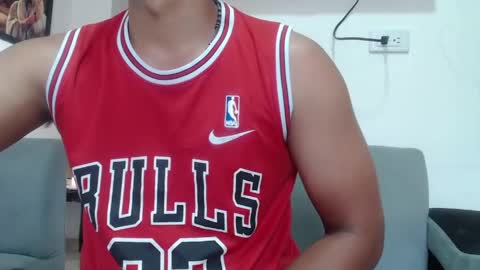 Snapshot of hiroshi_shen2 chatting on April 2026 12:00:01 PM hirosi shen online show from April 2026 12:00:01 PM