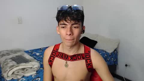 Snapshot of hiso_kai chatting on March 2026 04:29:01 AM Hisokax online show from March 2026 04:29:01 AM