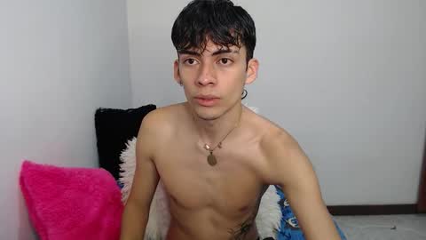 Snapshot of hiso_kai chatting on March 2026 04:37:01 AM Hisokax online show from March 2026 04:37:01 AM