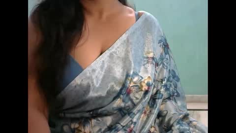 Snapshot of hisslust chatting on April 2026 06:02:01 PM hisslust online show from April 2026 06:02:01 PM