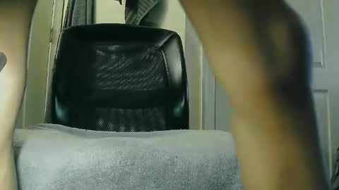 Snapshot of hitmanquan chatting on March 2025 05:46:01 AM HitmanQuan online show from March 2025 05:46:01 AM