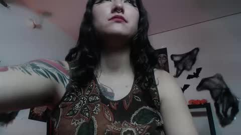 Hitomi Arata online show from November 2025 09:03:02 PM