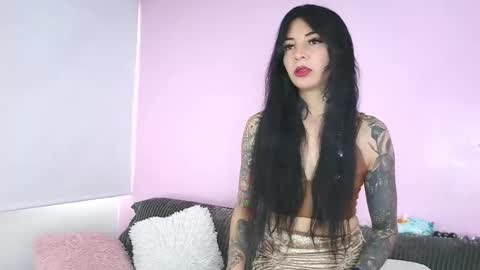 hiyakasudere_ online show from October 2025 06:52:02 PM