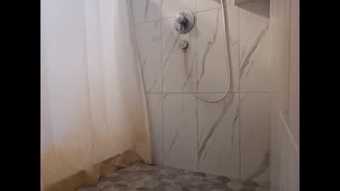 Snapshot of hockeyjock17 chatting on March 2026 06:52:01 PM hockeyjock17 online show from March 2026 06:52:01 PM