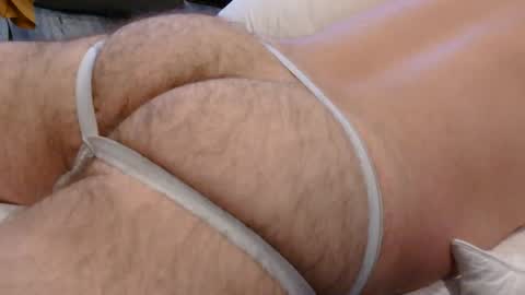 Snapshot of hockeyjock17 chatting on April 2026 01:16:02 AM hockeyjock17 online show from April 2026 01:16:02 AM