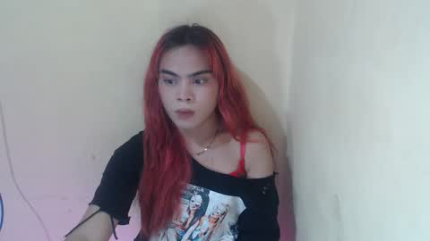 Snapshot of hoelyaurora chatting on April 2026 06:33:01 AM Aurora3 online show from April 2026 06:33:01 AM