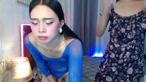 Snapshot of hoelymolly chatting on April 2026 08:59:02 PM hoelymolly online show from April 2026 08:59:02 PM