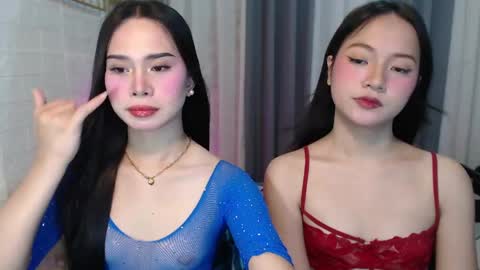 Snapshot of hoelymolly chatting on June 2026 06:12:01 PM hoelymolly online show from June 2026 06:12:01 PM