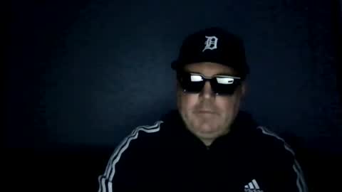 Snapshot of holden_minutz chatting on August 2026 07:33:02 AM holden_minutz online show from August 2026 07:33:02 AM