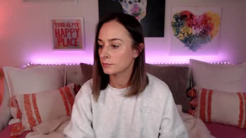 Holi Hurricane online show from February 2026 04:33:02 AM