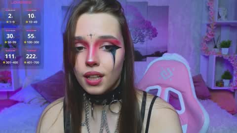 Lux online show from December 2024 05:08:02 PM