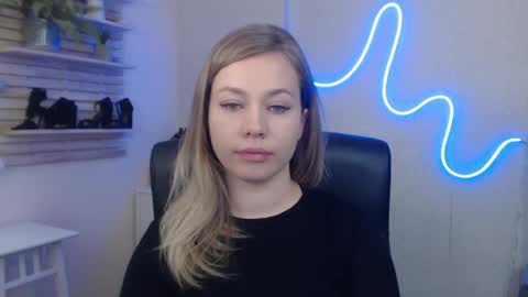 Holly online show from January 2025 09:35:01 AM