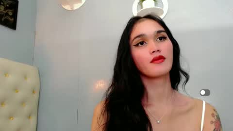 Apple online show from December 2024 12:08:02 PM