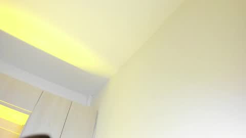 Sofia online show from February 2026 12:04:01 PM