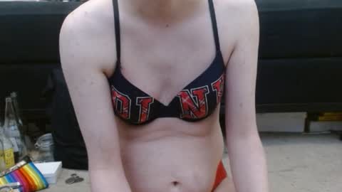 Holly Hawkes online show from February 2025 11:48:01 PM