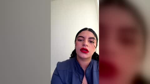 Snapshot of hollykoff chatting on March 2026 04:17:02 PM space online show from March 2026 04:17:02 PM