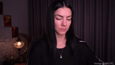 Holly Linder online show from December 2024 01:36:02 AM