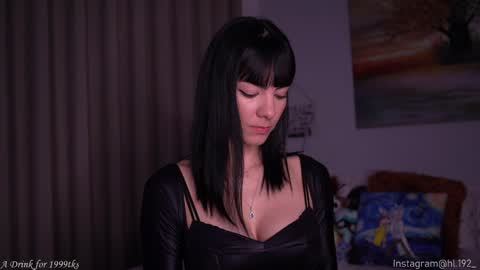 Holly Linder online show from January 2025 01:53:01 AM