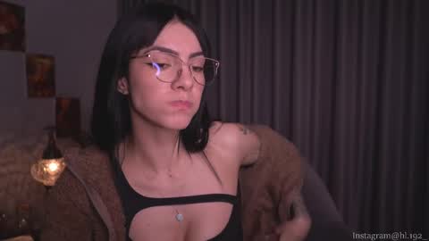 Holly Linder online show from March 2025 02:14:02 AM