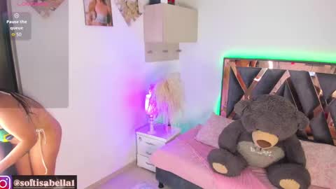 Snapshot of hollyprincess_2 chatting on October 2025 10:40:02 PM holly princess mermaid online show from October 2025 10:40:02 PM