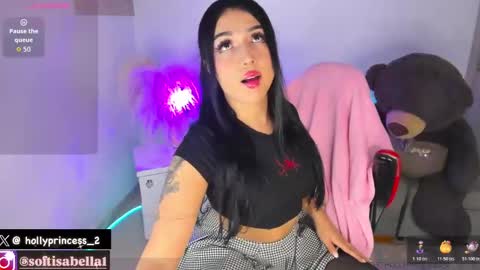 Snapshot of hollyprincess_2 chatting on November 2025 02:11:01 AM holly princess mermaid online show from November 2025 02:11:01 AM