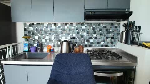 hollyshit_ online show from October 2025 09:13:01 PM