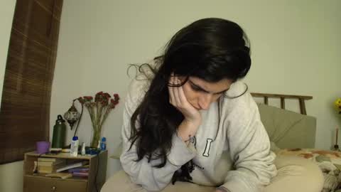 hollyshit_ online show from January 2026 02:25:02 AM