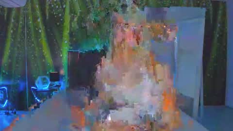 HollyTaillor online show from October 2025 05:10:02 AM