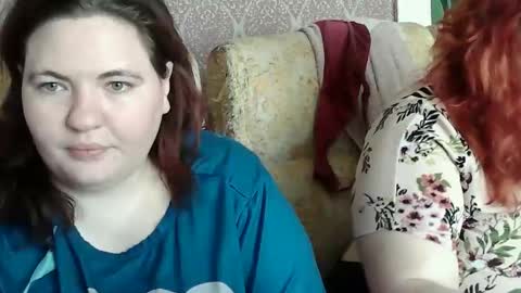 HollyXEva online show from May 2026 09:17:01 AM